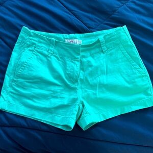 Vineyard Vines shorts